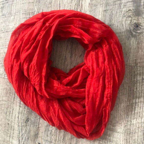 CHARMING CHARLIE Gauzy Red Infinity Scarf - Picture 1 of 1